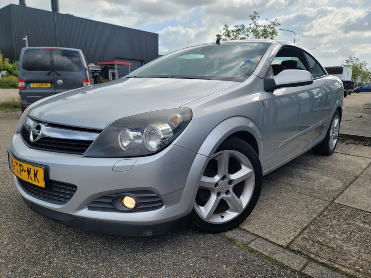 Opel Astra TwinTop - 1.8 Cosmo AIRCO|LEER|APK|NAP|2006 - AutoWereld.nl