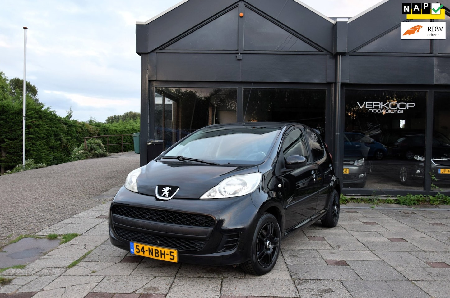 Peugeot 107 - 1.0-12V XS 1.0-12V XS - AutoWereld.nl