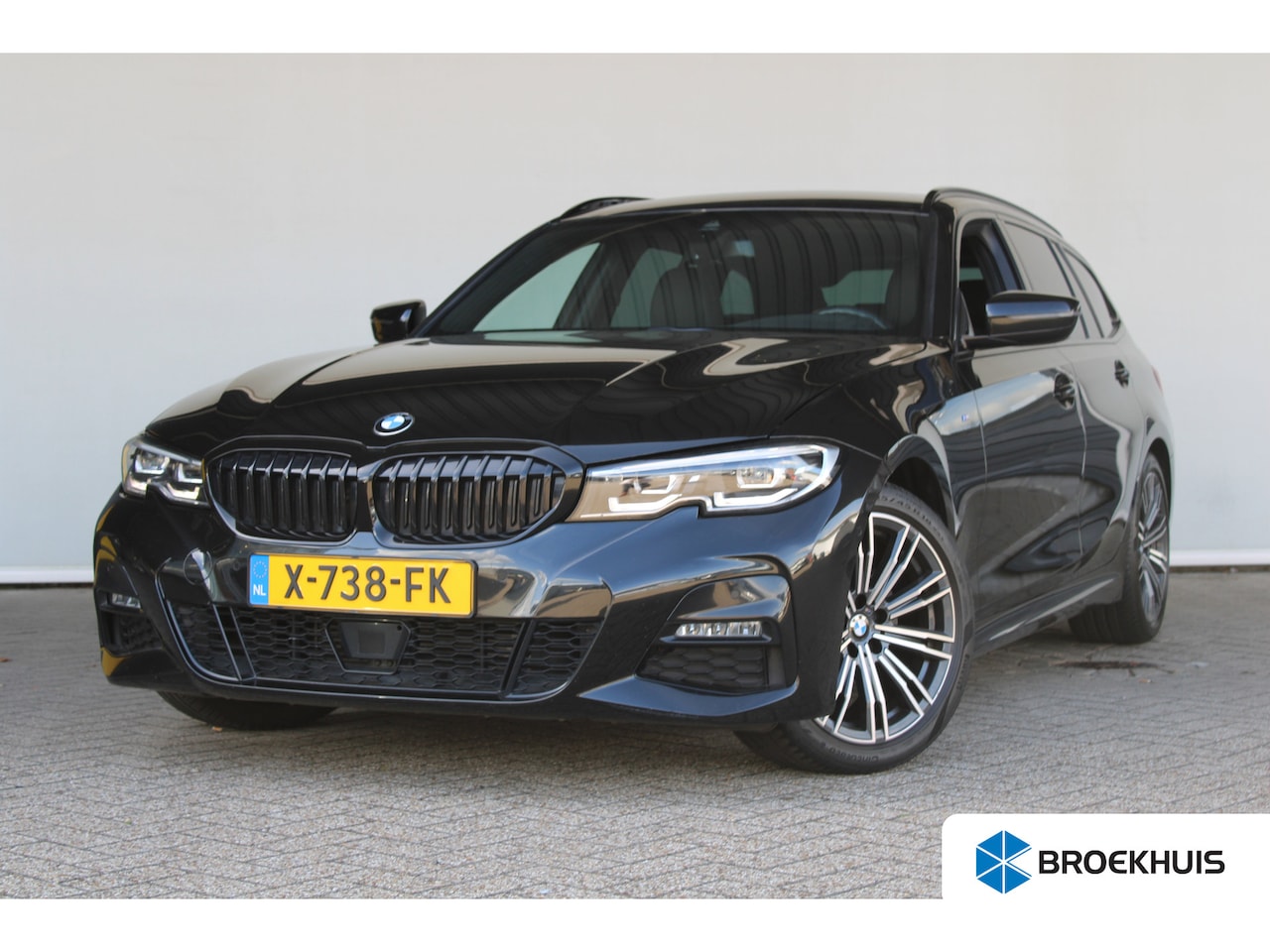 BMW 3-serie Touring - 320i High Executive | M sport | Alcantara | Stoelverwarming | Elektr. Achterklep | Sportst - AutoWereld.nl