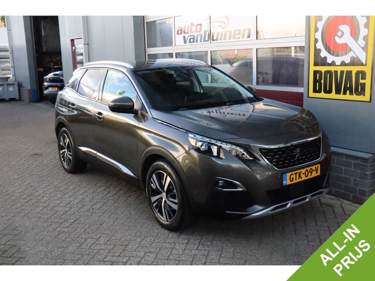 Peugeot 3008 - 1.2 PureTech Allure O.a: PDC, Camera, Keyless, Navi, Clima, Cruise, Etc. All-in prijs! - AutoWereld.nl