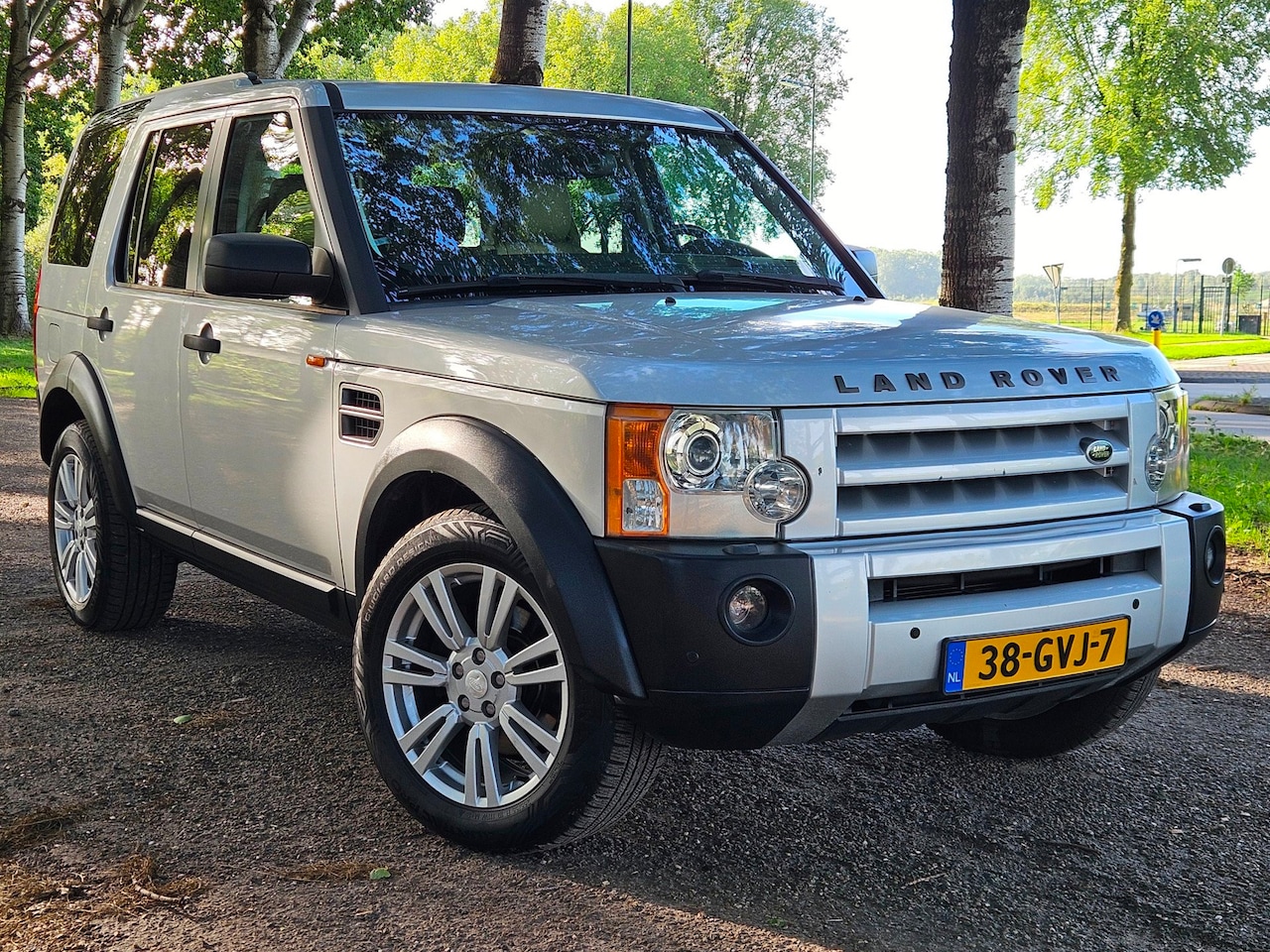 Land Rover Discovery - 4.4 V8 7p - AutoWereld.nl