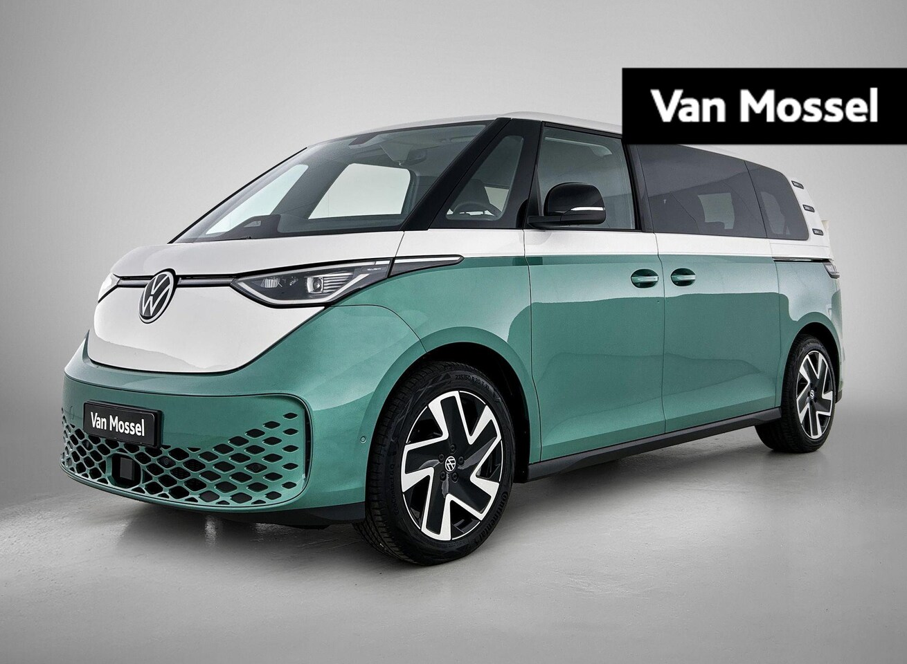 Volkswagen ID. Buzz - Pro Bulli Limited Edition LWB 7p. 286PK | Automaat | Airco | Trekhaak | Draadloos Apple Ca - AutoWereld.nl