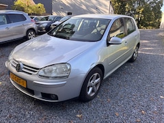 Volkswagen Golf - 1.6 Trendline AIRCO