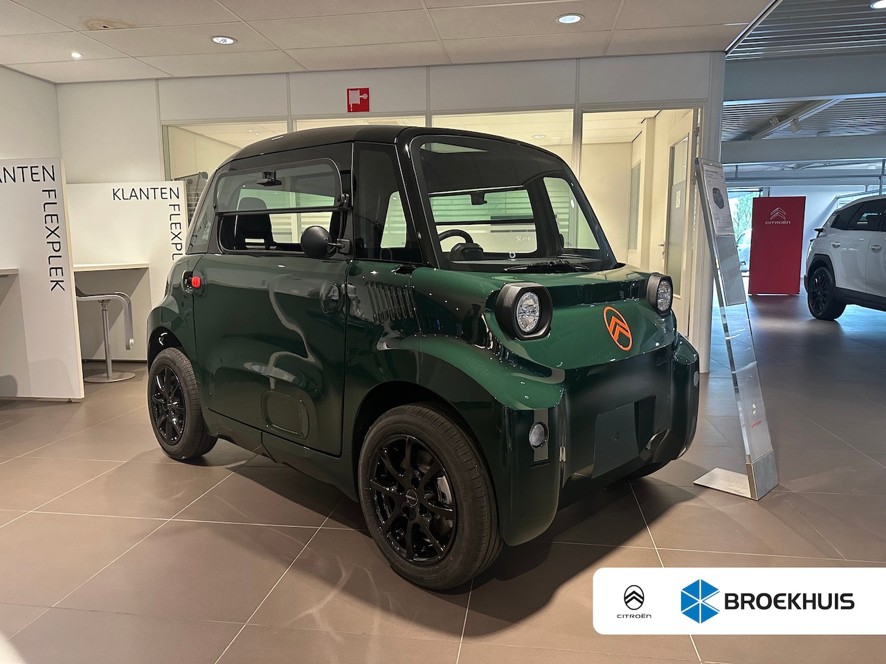 Citroën Ami - Brommobiel AMI Unieke kleur: British Racing Green | Lichtmetalen velgen | Panoramadak | | - AutoWereld.nl