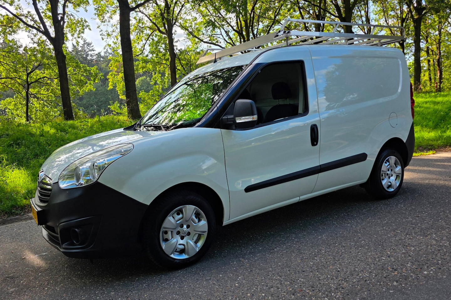 Opel Combo - 1.3 CDTi L1H1 Edition - Airco - NL Auto - 2e Eig - - AutoWereld.nl
