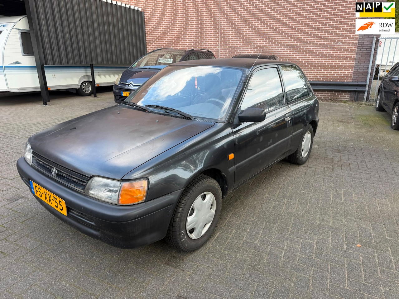 Toyota Starlet - 1.3i Sport 1.3i Sport - AutoWereld.nl
