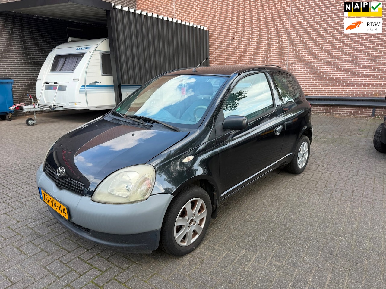 Toyota Yaris - 1.0-16V VVT-i Terra 1.0-16V VVT-i Terra - AutoWereld.nl