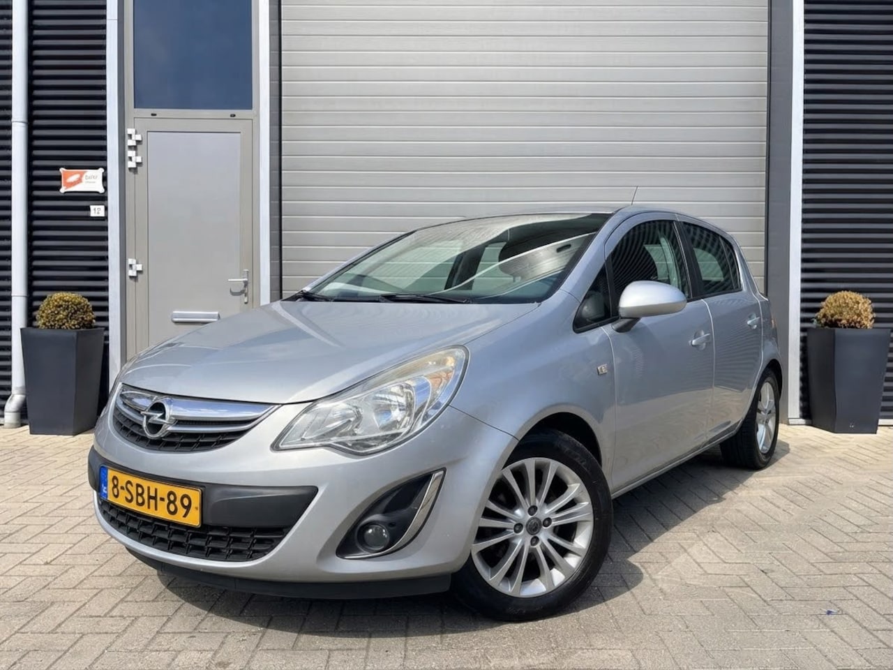 Opel Corsa - 1.4-16V Cosmo 1.4-16V Cosmo - AutoWereld.nl