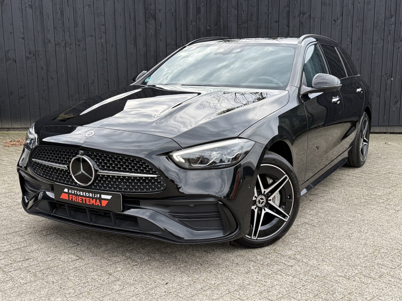 Mercedes-Benz C-klasse Estate - 300 e AMG Line 300 e AMG Line - AutoWereld.nl