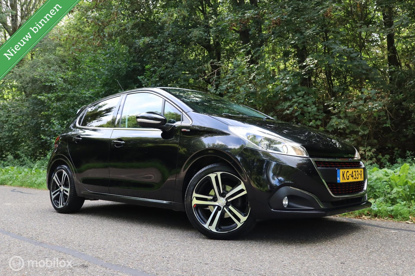 Peugeot 208 - 1.2 PureTech GT-line | Carplay | Panoramadak | - AutoWereld.nl