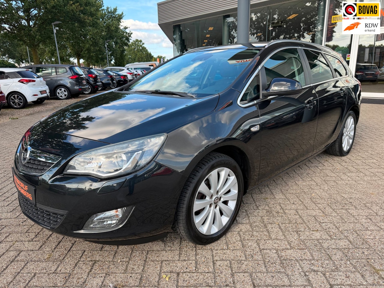 Opel Astra Sports Tourer - 1.4 Turbo Sport 1.4 Turbo Sport, Navi, Trekhaak, Clima, Half leer, etc - AutoWereld.nl