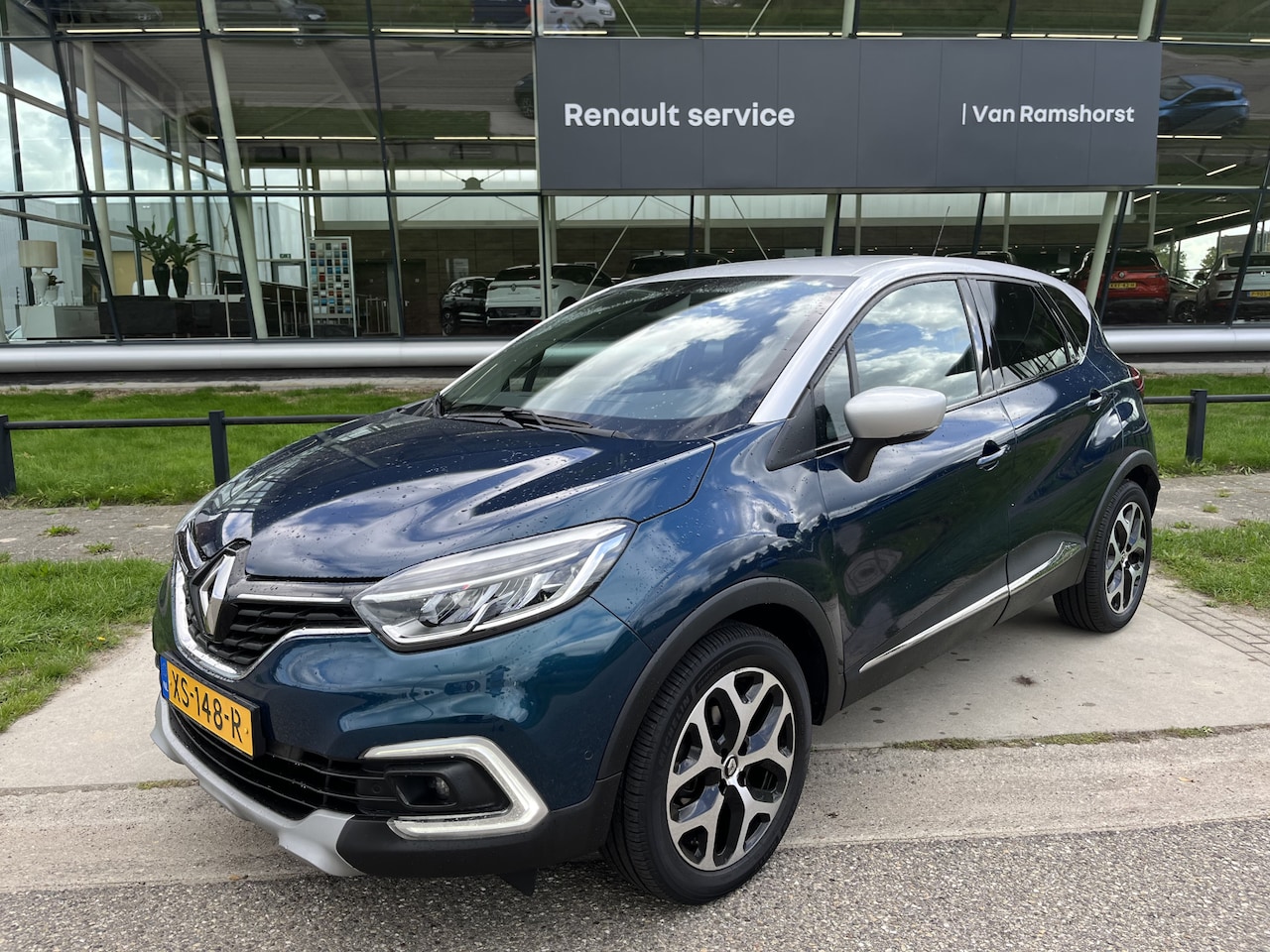 Renault Captur - 0.9 TCe Intens / Dealer onderhouden / Trekhaak / Camera / Parkeerhulp V+A / Dodehoek / LMV - AutoWereld.nl