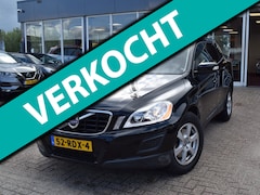 Volvo XC60 - 2.0T Kinetic | AUTOMAAT | CLIMATE CONTROL | VOOR EN ACHTER PARKEER SENOREN | CRUISE CONTRO
