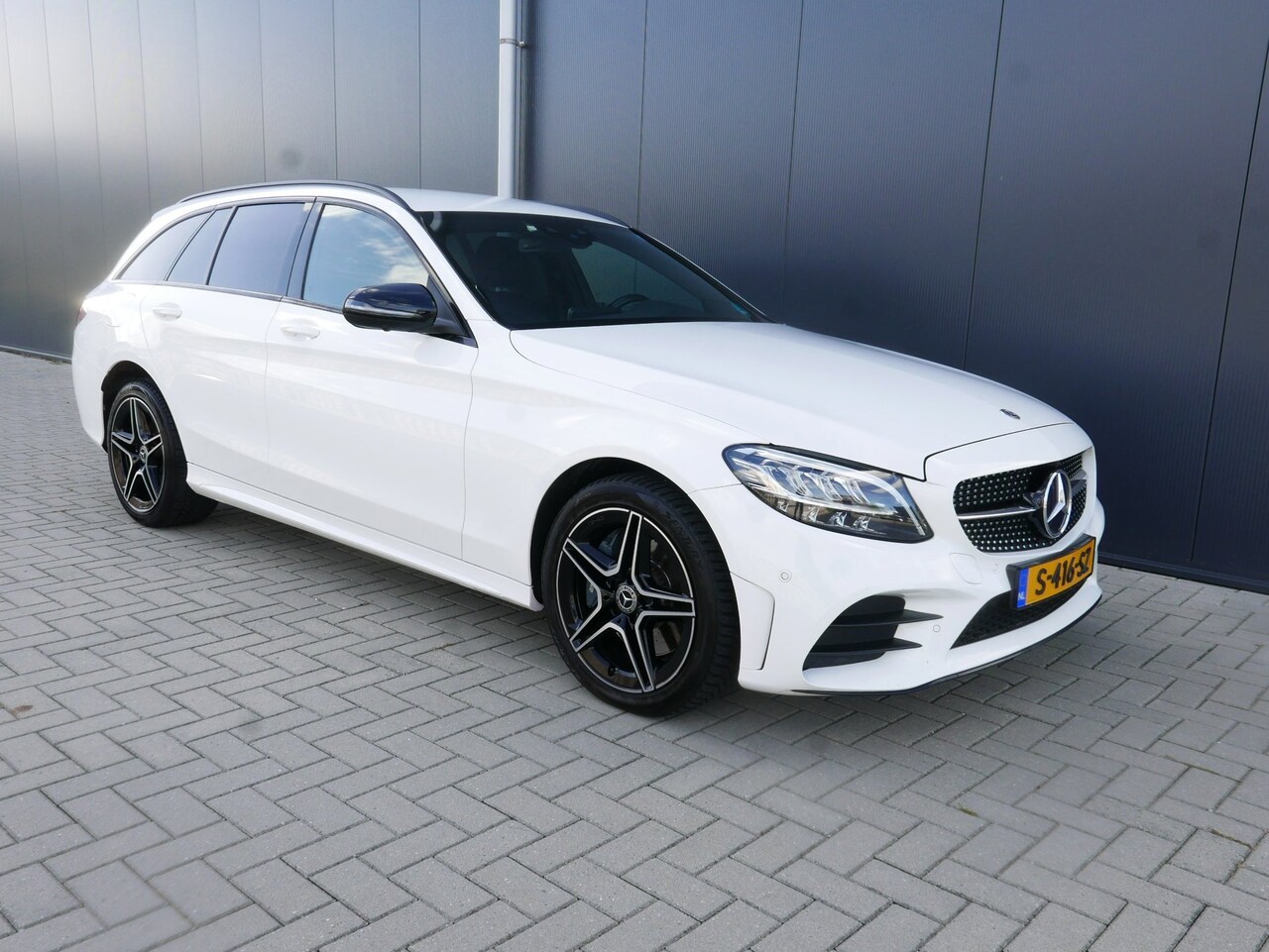Mercedes-Benz C-klasse Estate - 300 d 245 PK 4MATIC Premium Plus Pack AMG,LED,NICHTPAKKET. - AutoWereld.nl