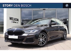 BMW 5-serie - 530e High Executive M Sport Automaat / Sportstoelen / Laserlight / Achteruitrijcamera / Co