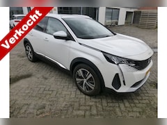 Peugeot 3008 - 1.2 PureTech Allure