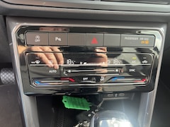 Volkswagen T-Cross - 1.0 TSI R-Line