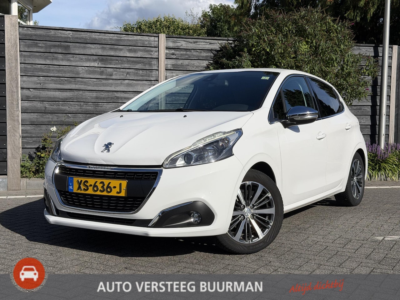 Peugeot 208 - Allure 1.2 PureTech 82PK Trekhaak, Navigatie, Parkeersensoren Achter, Climate Control, Cru - AutoWereld.nl