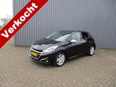 Peugeot 208 - 1.2 PureTech Signature Navi Airco Camera Led
