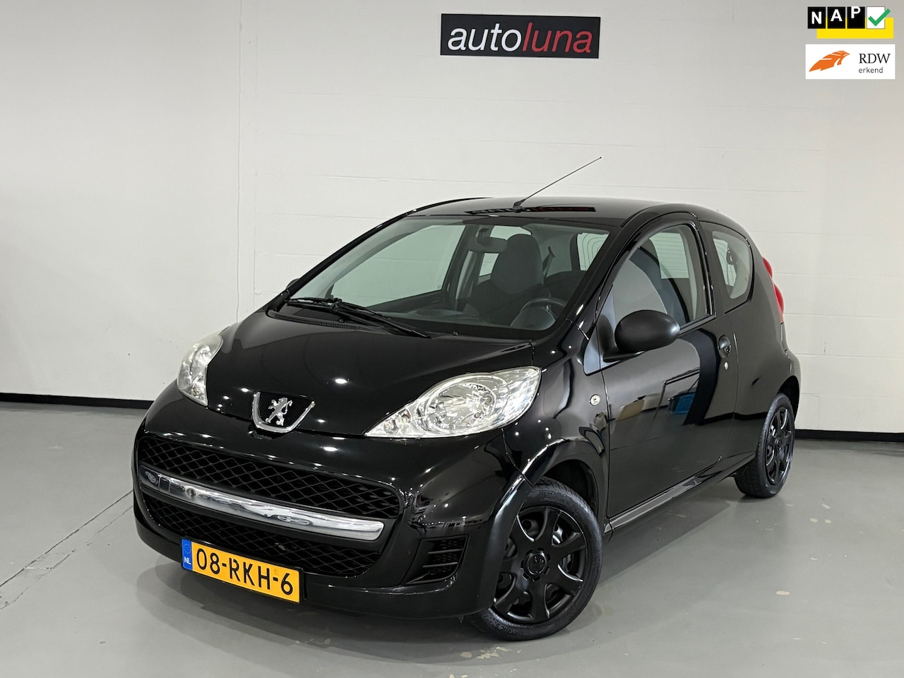 Peugeot 107 - 1.0-12V XR 1.0-12V XR - AutoWereld.nl