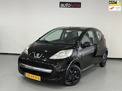 Peugeot 107 - 1.0-12V XR