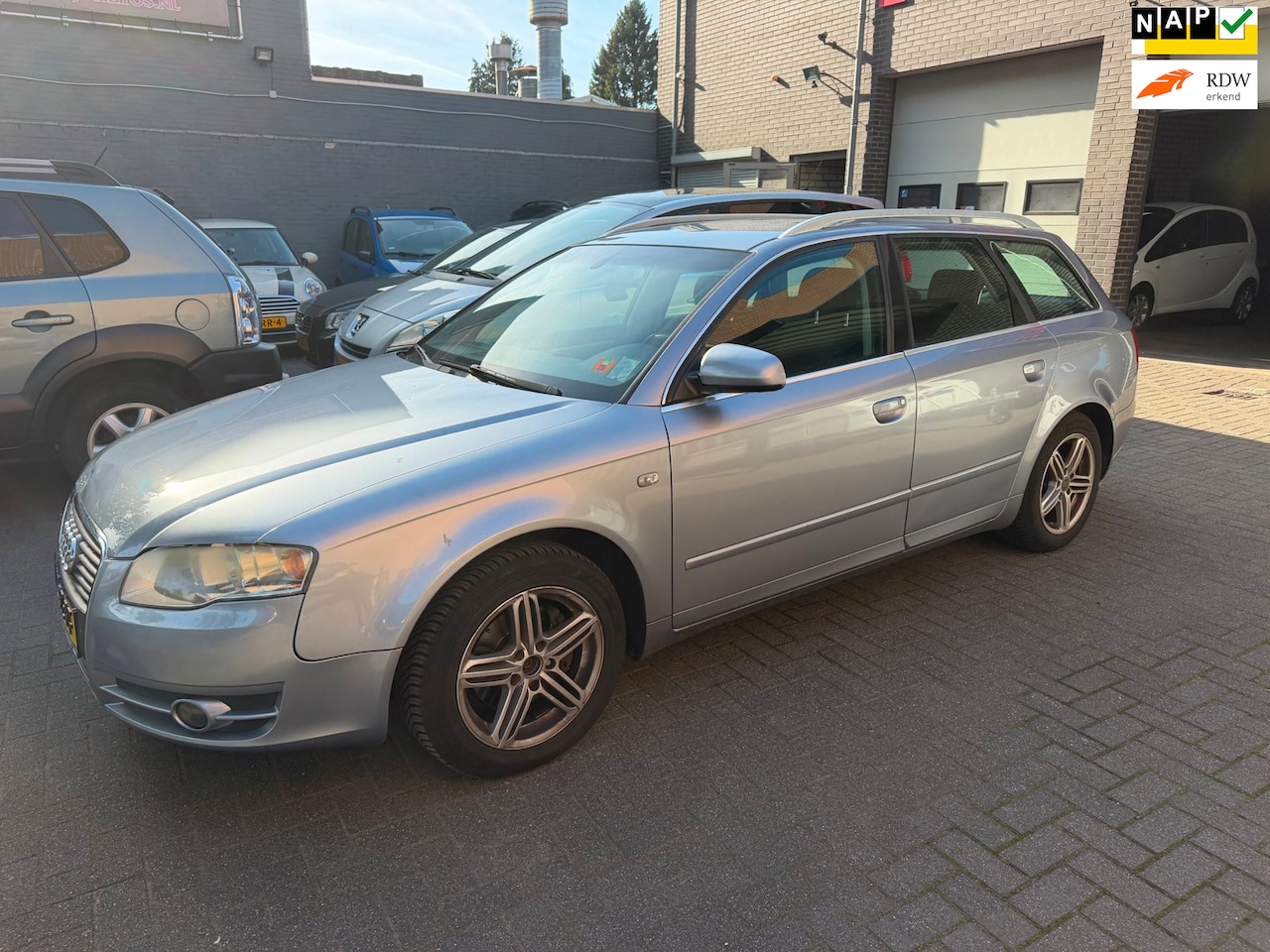 Audi A4 Avant - 2.0 Pro Line 2.0 Pro Line - AutoWereld.nl