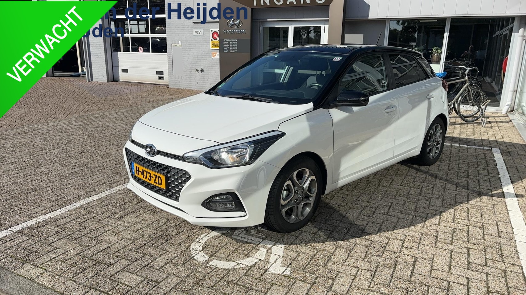 Hyundai i20 - 1.0 T-GDI Premium Trekhaak | Stoel -En Stuurverwarming | Navigatie - AutoWereld.nl