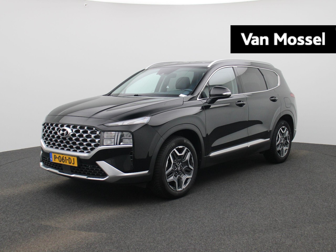 Hyundai Santa Fe - 1.6 T-GDI PHEV Comfort Smart | AWD | Trekhaak | Verwarmde Voorstoelen | All Season banden - AutoWereld.nl