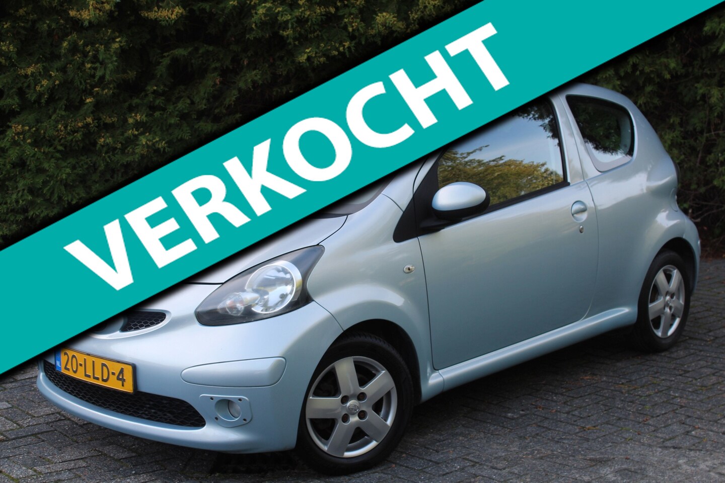 Toyota Aygo - 1.0-12V + 68PK | Airco | Elektrische Ramen | Centrale Deurvergrendeling | Lichtmetaal - AutoWereld.nl