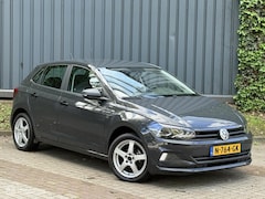 Volkswagen Polo - 1.0 MPI Comfortline Business |1e Eignr|Navi