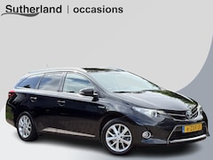 Toyota Auris Touring Sports - 1.8 Hybrid Lease 136PK | Climate Control | Camera | Panoramadak | Lichtmetalen Velgen