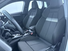 Audi A3 Sportback - 30 TFSI Advanced edition 110PK S-tronic | Clima | Achteruitrijcamera | Sportstoelen |