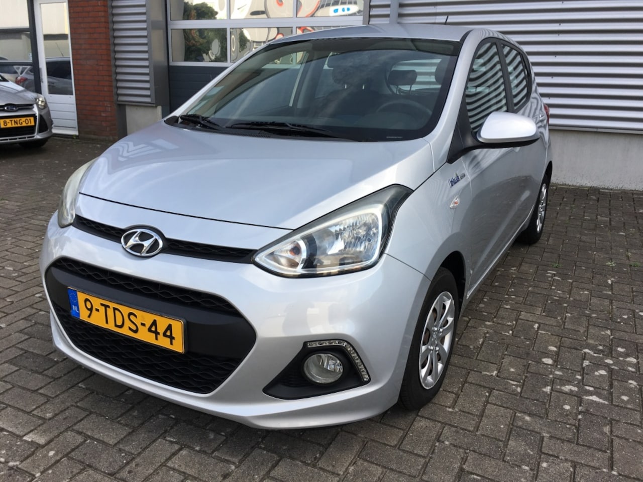 Hyundai i10 - 1.0i i-Motion Comf. + - AutoWereld.nl