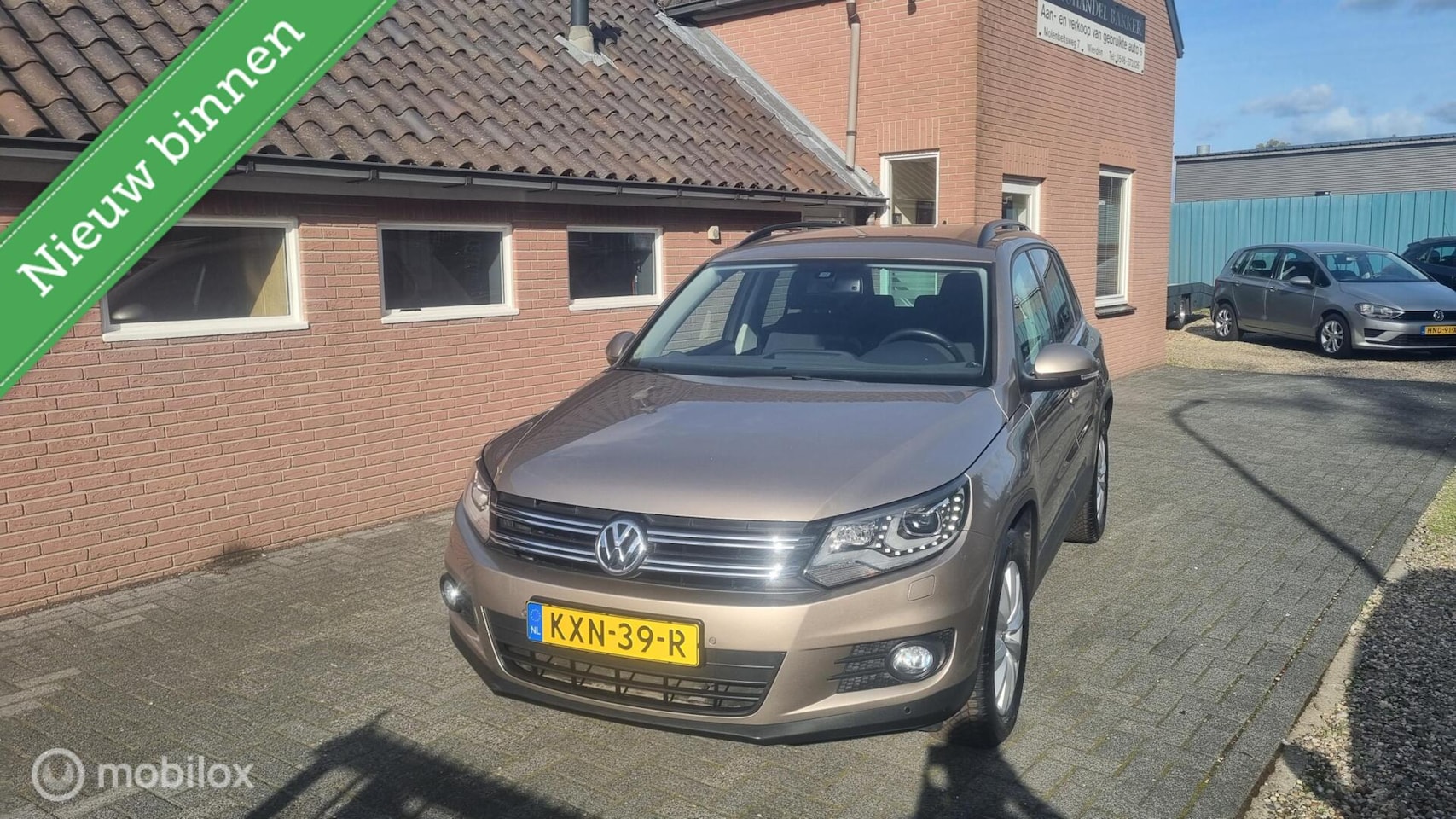Volkswagen Tiguan - 1.4 TSI Automaat Slechts 41.139 km – Xenon & Sportvelgen - AutoWereld.nl