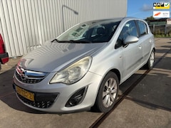 Opel Corsa - 1.2-16V Anniversary Edition Slechts 124000 km