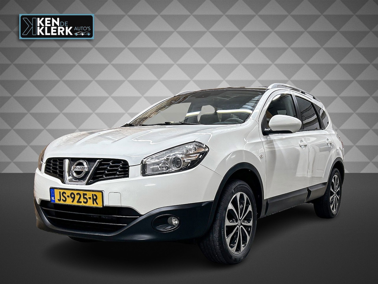 Nissan Qashqai - 1.6 Connect Edition | 7- Pers | Panorama dak! - AutoWereld.nl