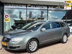 Volkswagen Passat Variant - 1.8 TFSI Comfortline Business Aut. App-Connect Navi Camera Trekhaak NL-Auto NAP
