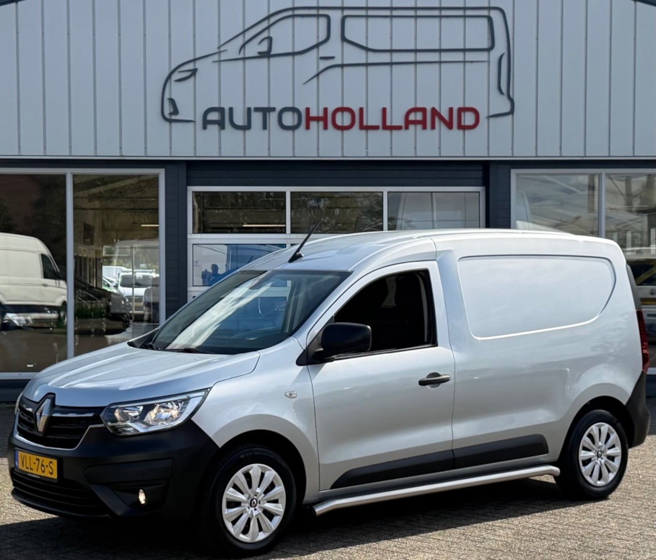 Renault Express - 1.5 DCI 55KW 75PK EURO 6 NAVIGATIE/ AIRCO/ CRUISE CONTROL/ PARKEERSENSOREN/ CAMERA/ 100% D - AutoWereld.nl
