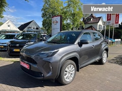 Toyota Yaris Cross - 1.5 HYBRRID DYNAMIC AUTOMAAT / CAMERA / CARPLAY / DAB / LED / STOEL+STUUR VERWARMING / 16'