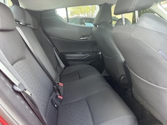 Toyota C-HR - 1.8 Hybrid Dynamic