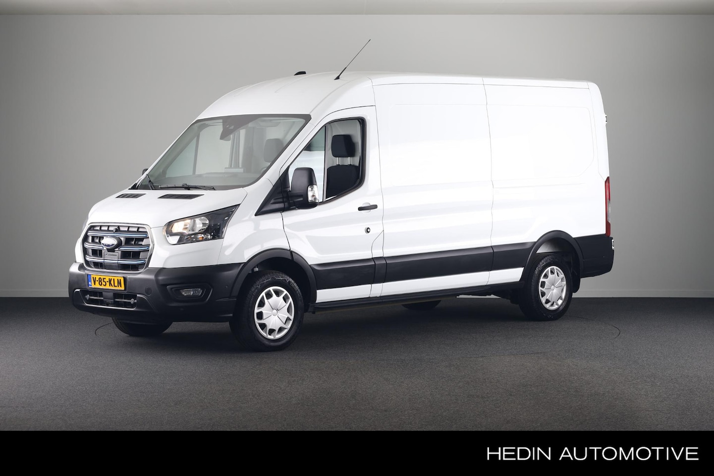 Ford E-Transit - 350 L3H2 Trend 68 kWh | Camera | Adaptie Cruise Control | Navigatie | Carplay | SYNC 4 - AutoWereld.nl