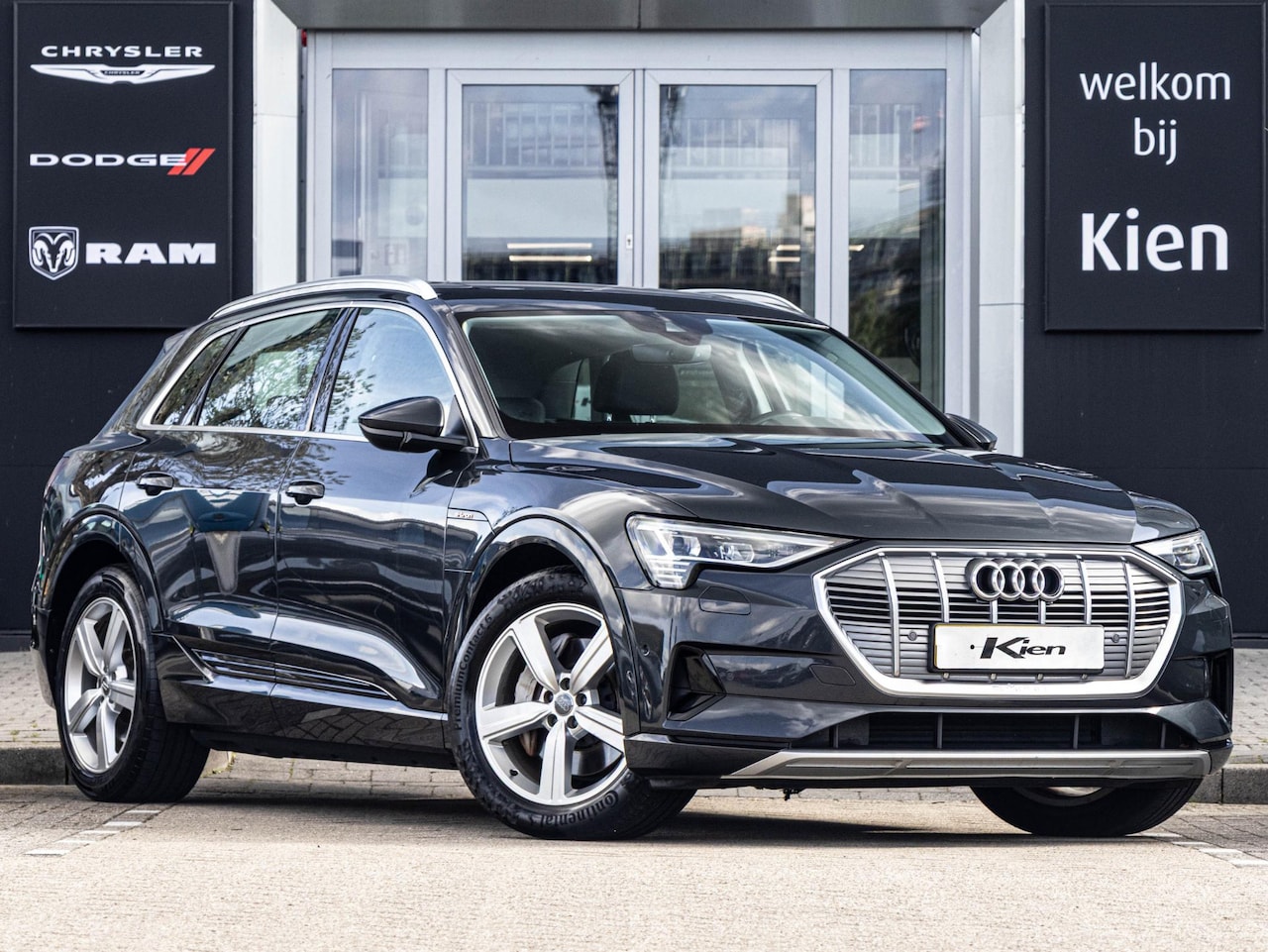 Audi e-tron - e-tron 50 quattro Launch edition plus 71 kWh | SOH 92.3% | Pano | Leder | Memory | Cruise - AutoWereld.nl