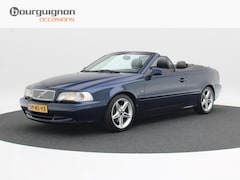 Volvo C70 Convertible - 2.4 T 193 Pk Automaat | Climate Control | 17 Inch | Windscherm | Stoelverwarming | Cruise