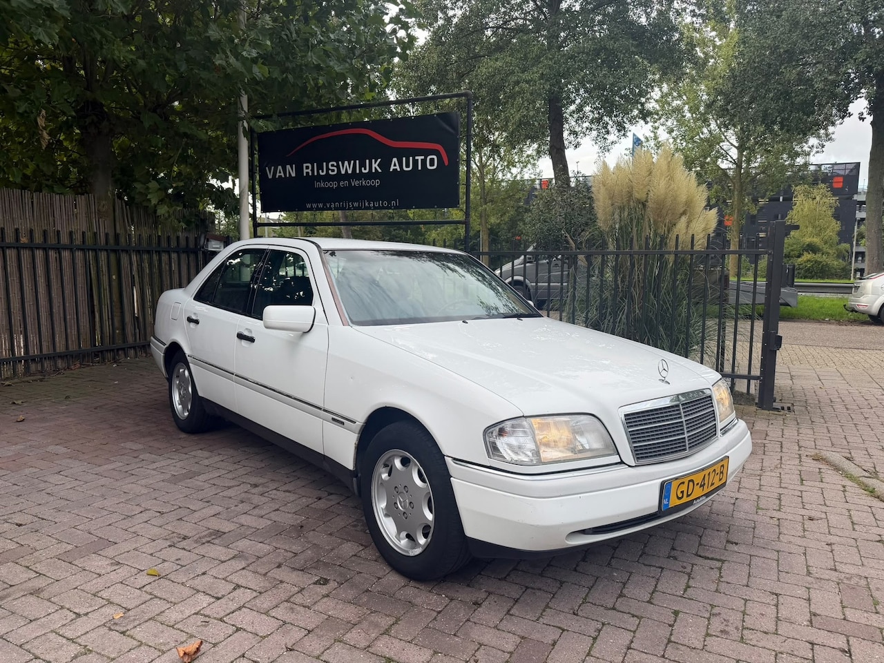Mercedes-Benz C-klasse - 200 Sport Stoelverw Automaat Elec-ram - AutoWereld.nl