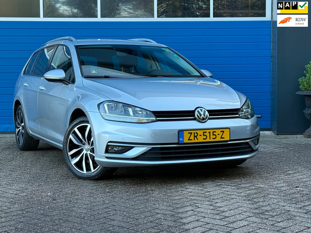 Volkswagen Golf Variant - 1.6 TDI Comfortline Business|Apple CarPlay - AutoWereld.nl