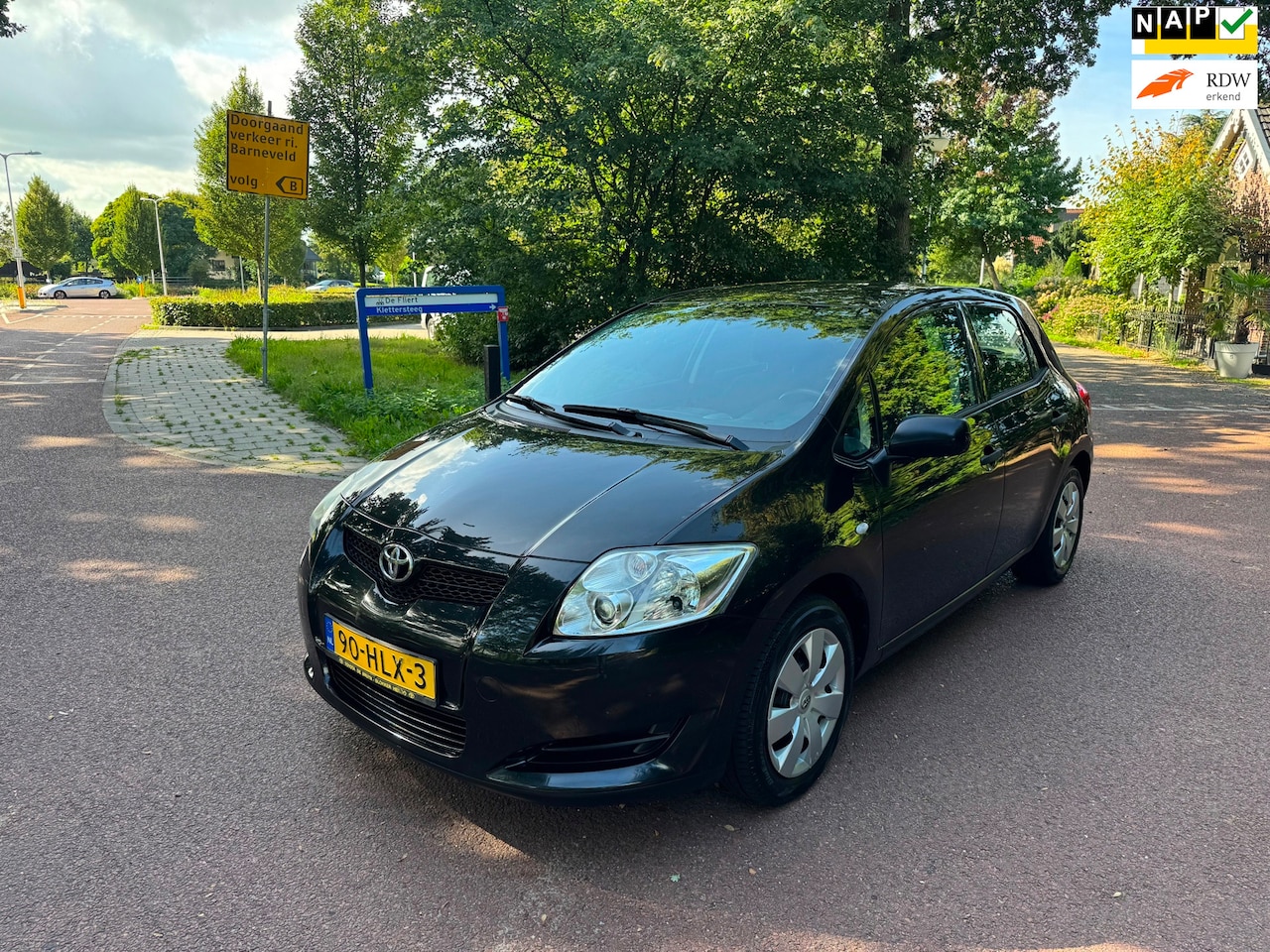 Toyota Auris - 1.6-16V Terra |Airco|Navigatie|NAP|Trekhaak| - AutoWereld.nl