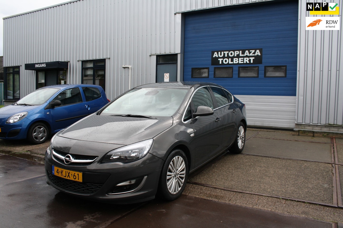 Opel Astra - 1.7 CDTi S/S Design Edition *BJ'13*SEDAN* - AutoWereld.nl