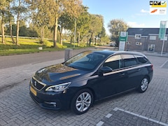 Peugeot 308 SW - 1.2 PureTech Blue Lease Executive
