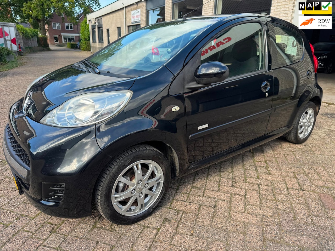 Peugeot 107 - 1.0-12V Millesim 200 AIRCO LM VELGEN, ORG 161179 KM NAP O.H BOEKJES.ONDERHOUD BEURT GEHAD - AutoWereld.nl