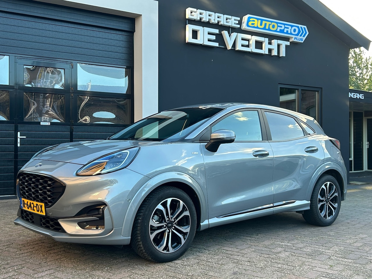 Ford Puma - 1.0 EcoBoost Hybrid ST-Line Titanium X Camera/Trekhaak/B&O - AutoWereld.nl